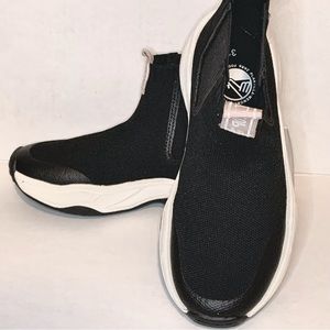 NWT ZARA BLACK SOCK SHOES